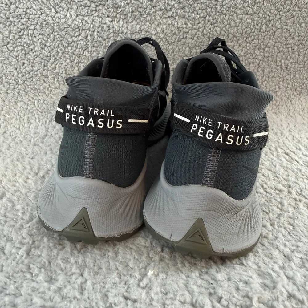 Nike Pegasus Trail 2 Mens Size 7 Black White Running Hiking Trail‎ Shoes CK4305